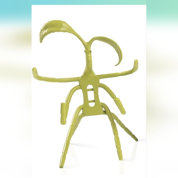Fantastic Beasts and Where to Find Them Bowtruckle Phone Stand - Picture 3 of 4